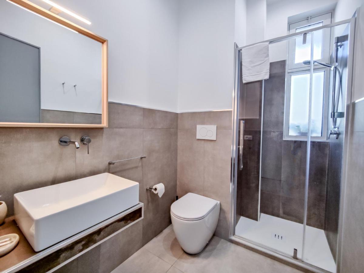 Fermata Cappuccini Hotel อาชิเรอาเล ภายนอก รูปภาพ